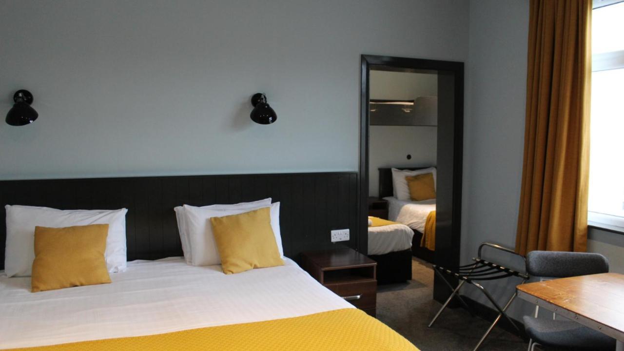 Marine Hotel 巴利卡斯尔 外观 照片