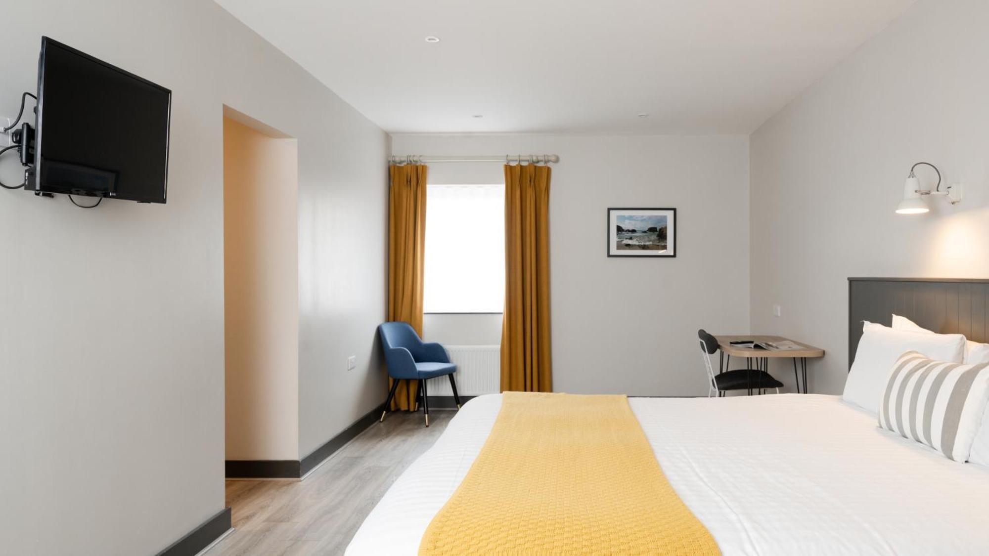 Marine Hotel 巴利卡斯尔 外观 照片